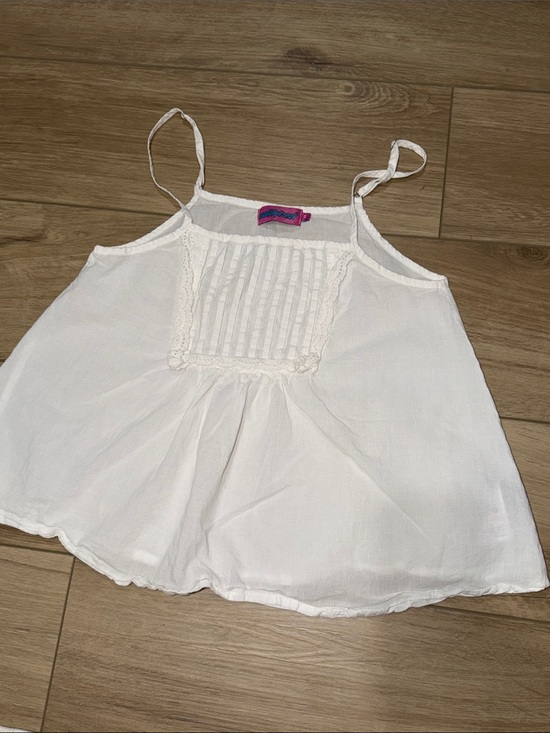 Edikted Tops - Edikted White Spaghetti Strap Lace-Trim Tank Top babydoll size xsmall